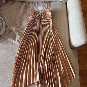 Petal & Pup gold cocktail dress “Vikki”